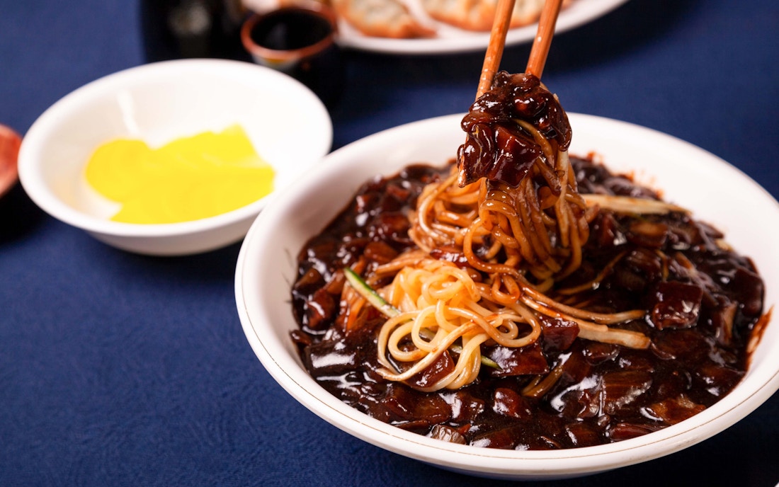 Lotte World Theme Park food and drinks