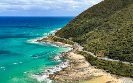 Great Ocean Road & 12 Apostles Reverse Tour