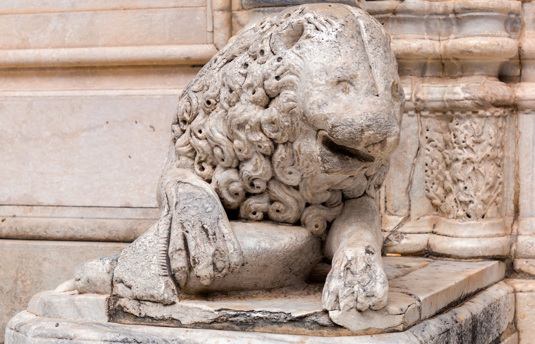 San GenaroLP - Sculptures and Busts