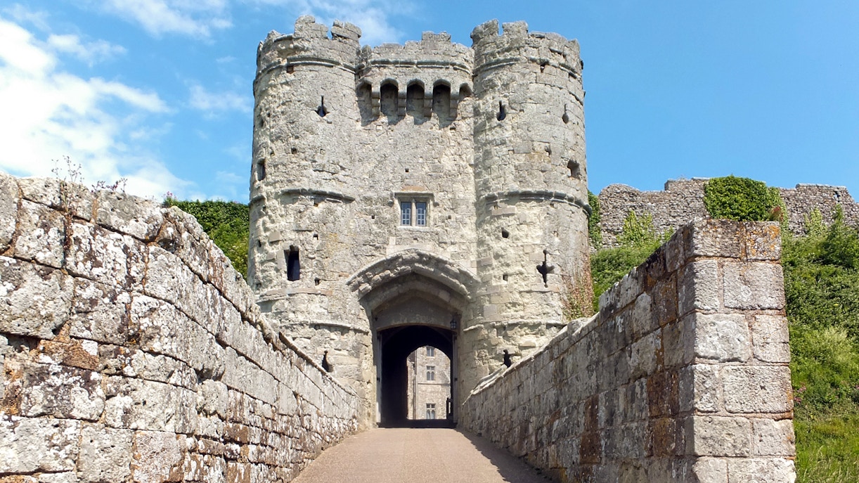 The gatehouse entrance to Carisbrooke Castle