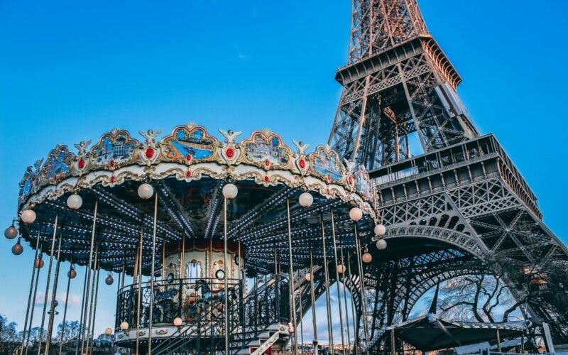 eiffel tower summit small-group tour with max 6 people-5