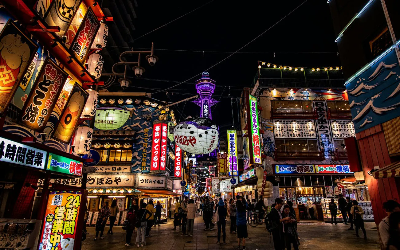 Osaka Dotonbori Night Street Food and Photo Walking Tour Image 3