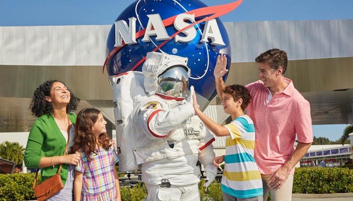 kennedy space center attractions