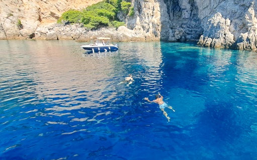 from dubrovnik: blue cave, green caves & sandy beach small-group boat tour with drinks
-5