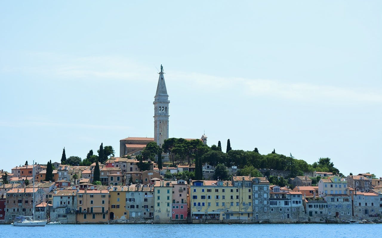 from zagreb: guided day trip to pula and rovinj in istria with hotel pickup-1