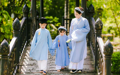 Ao Dai Museum Guided Tour with Ao Dai Try-On