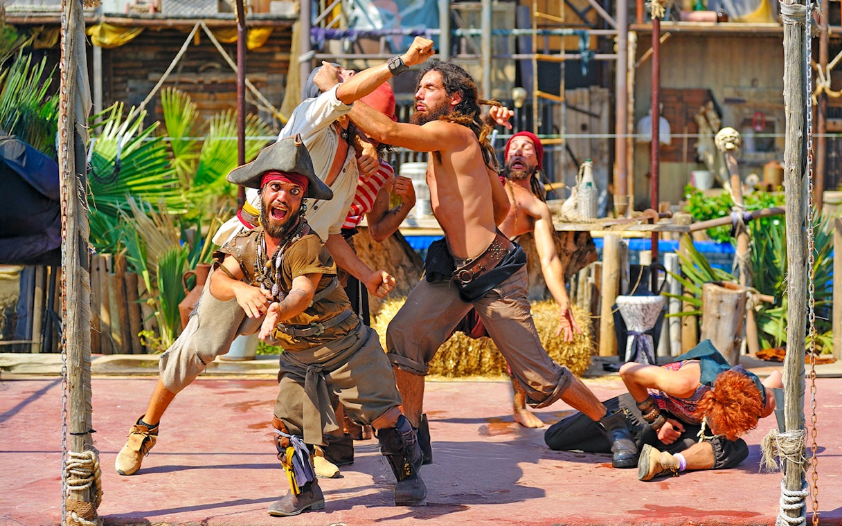 Pirate-themed live show performance at Zoomarine Algarve.
