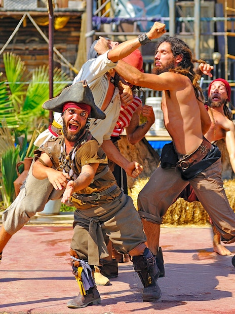 Pirate-themed live show performance at Zoomarine Algarve.