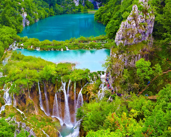 From Omiš: Full-Day Trip to Plitvice Lakes National Park