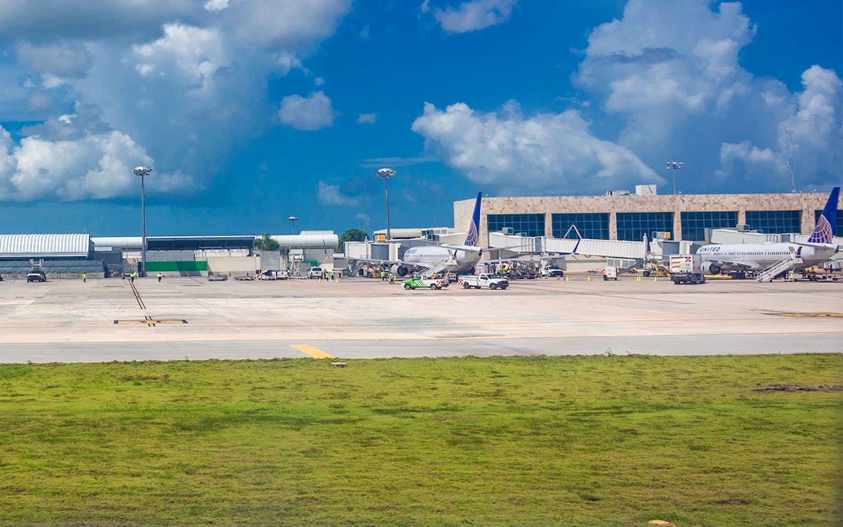ado aeropuerto bustickets für eine einfache fahrt: cancún flughafen nach/von cancún ado busbahnhof-4 ado aeropuerto bustickets für eine einfache fahrt: cancún flughafen nach/von cancún ado busbahnhof-4
