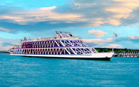 Nile Crystal 4-Star Cairo Dinner Cruise with Live Entertainment