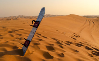 safari în deșertul dubai evening dunele roșii, cu quad, tur auto prin deșert, călărie pe cămilă, cină la grătar și spectacole live-3