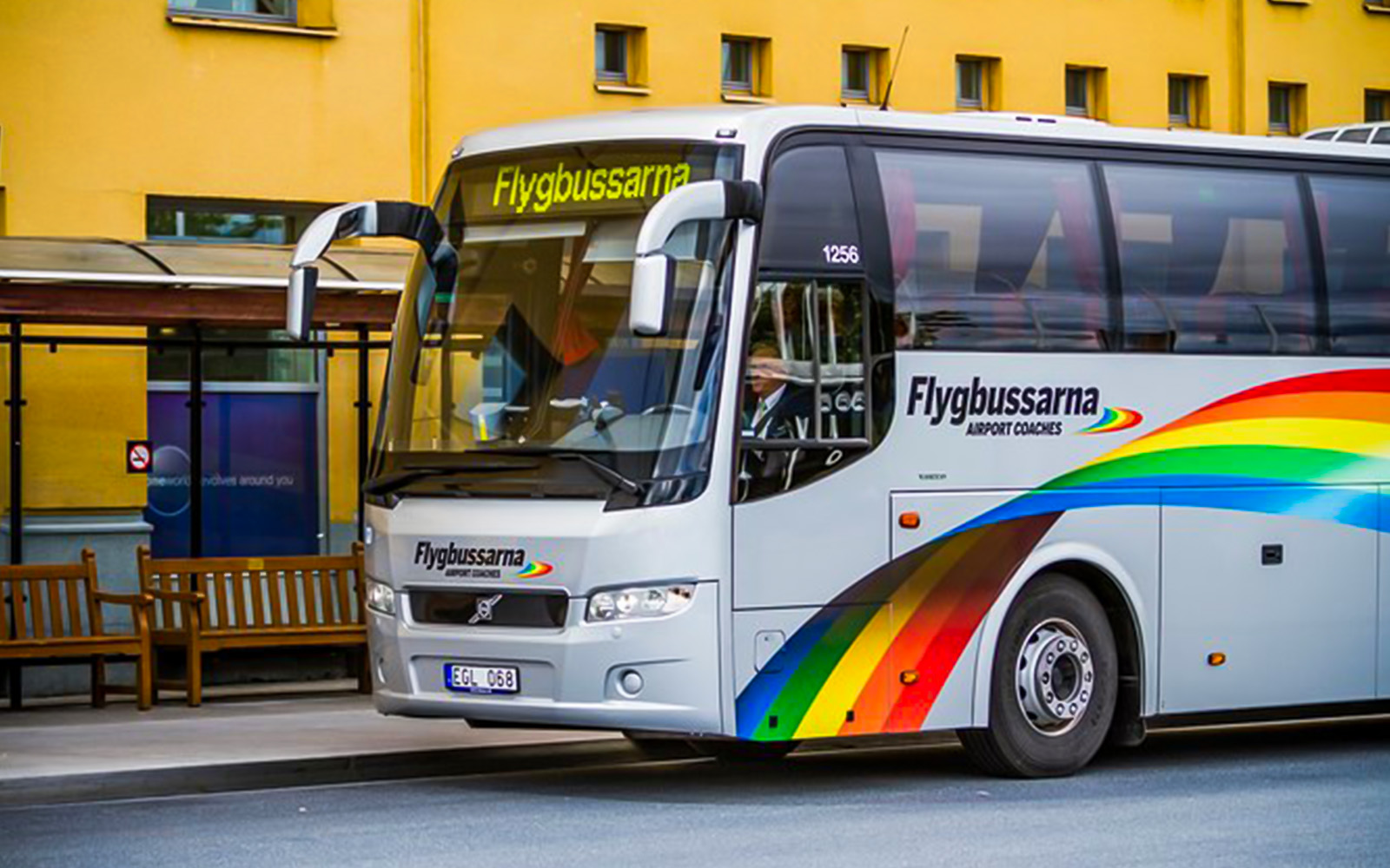 Buses to Stockholm Arlanda Airport from Stockholm city center