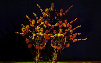 red theater beijing: acrobatic show tickets-4