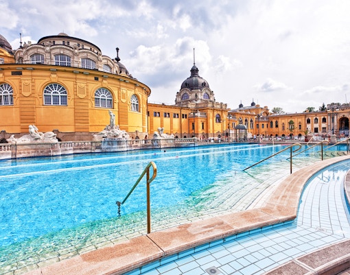 Plunge pool at Szechenyi baths