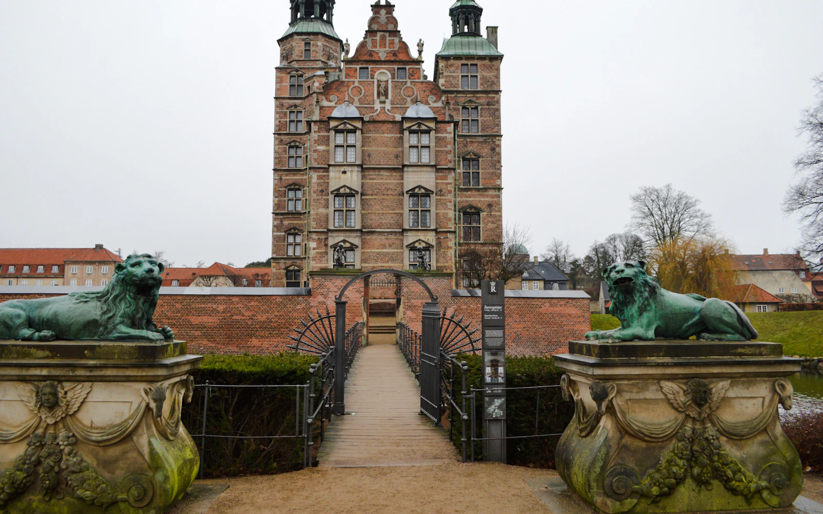 Rosenborg Castle Skip-the-Line Private Guided Tour