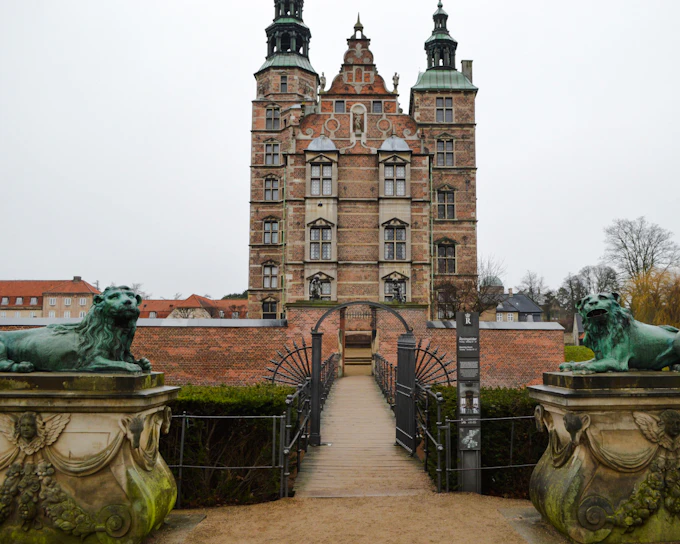 Rosenborg Castle Skip-the-Line Private Guided Tour (Product 52391)