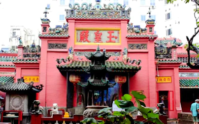 Ho Chi Minh City Five Faiths Walking Tour