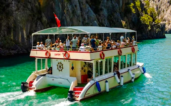 green canyon boat cruise with lunch and hotel transfers-9