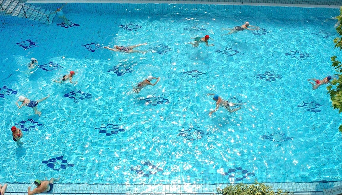 Swimming pools at Lukacs Baths
