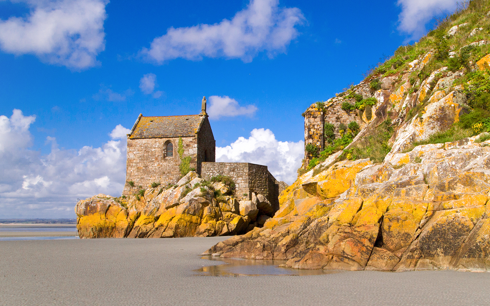 inside mont saint michel
