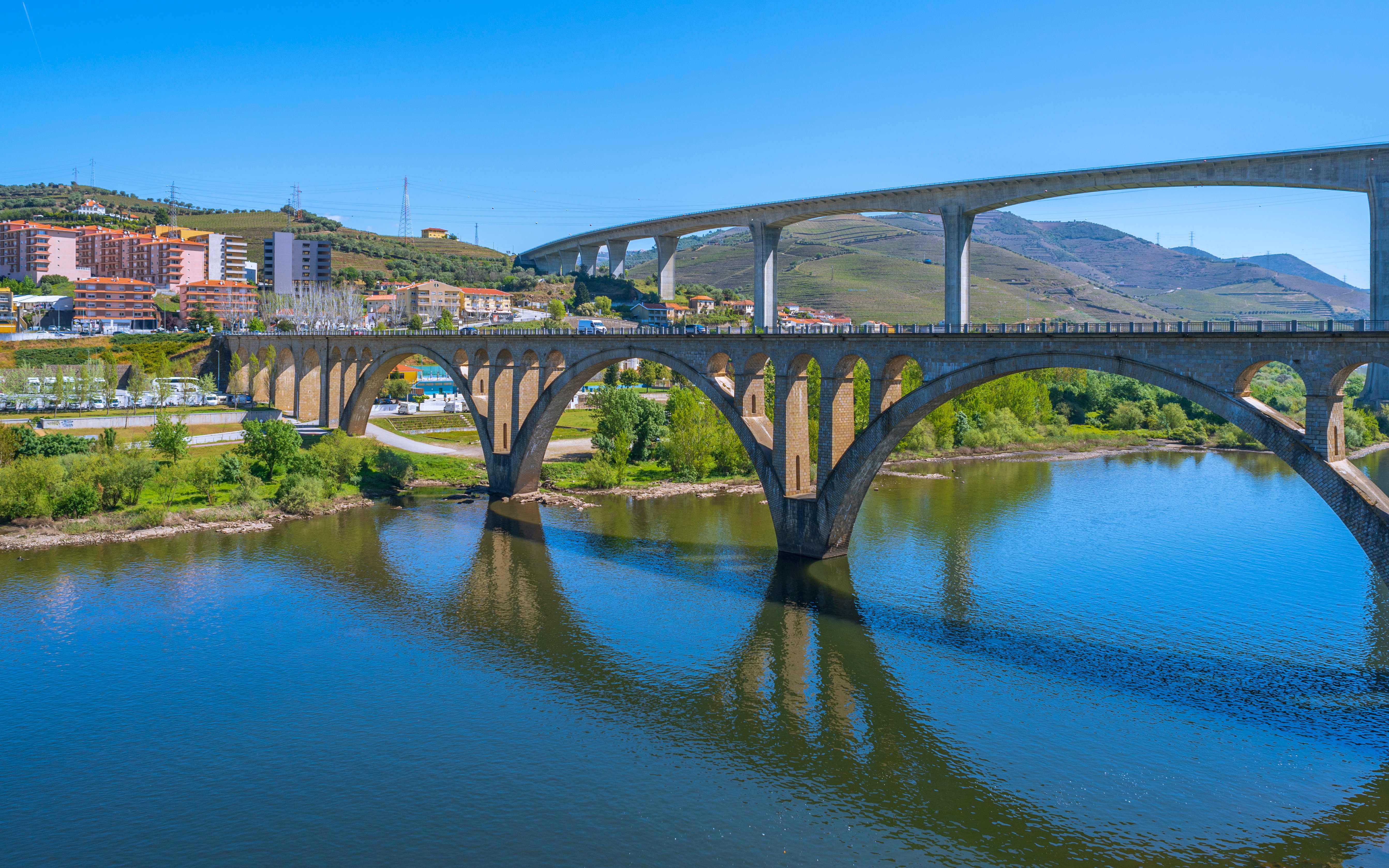 Régua Pedestrian Bridge