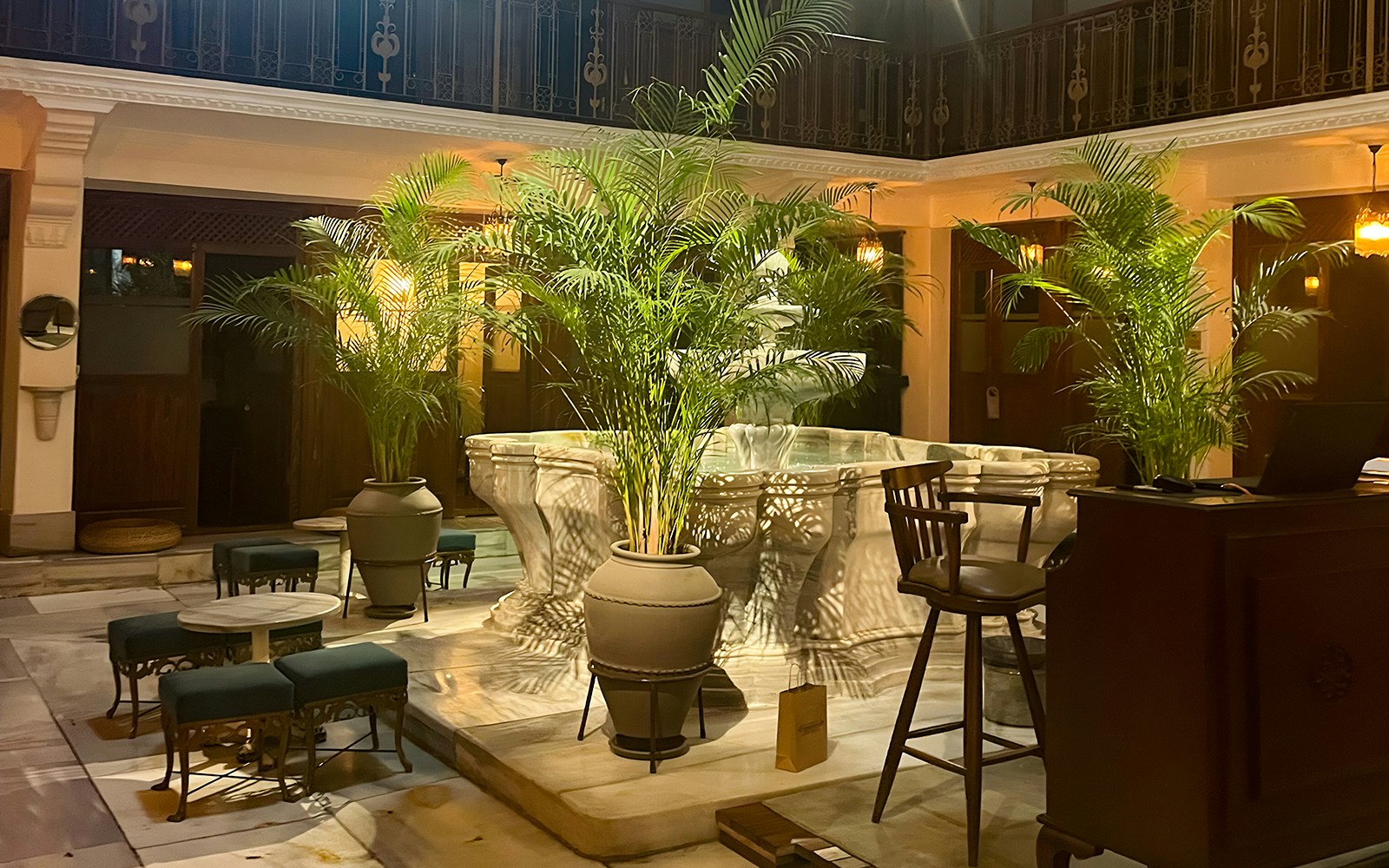 Inside Cagaloglu Hammam