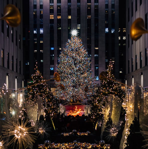 Spend this Christmas season at the Rockefeller Center in New York