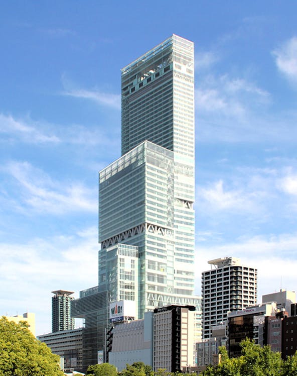HARUKAS 300 observation deck in Osaka, Japan, with city skyline.