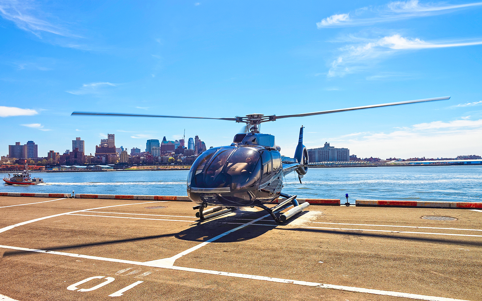 15-Min Standard NYC Helicopter Tour from Downtown Manhattan