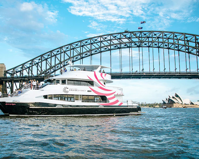 Sydney Harbour 3-Course Fine Dining Dinner Cruise