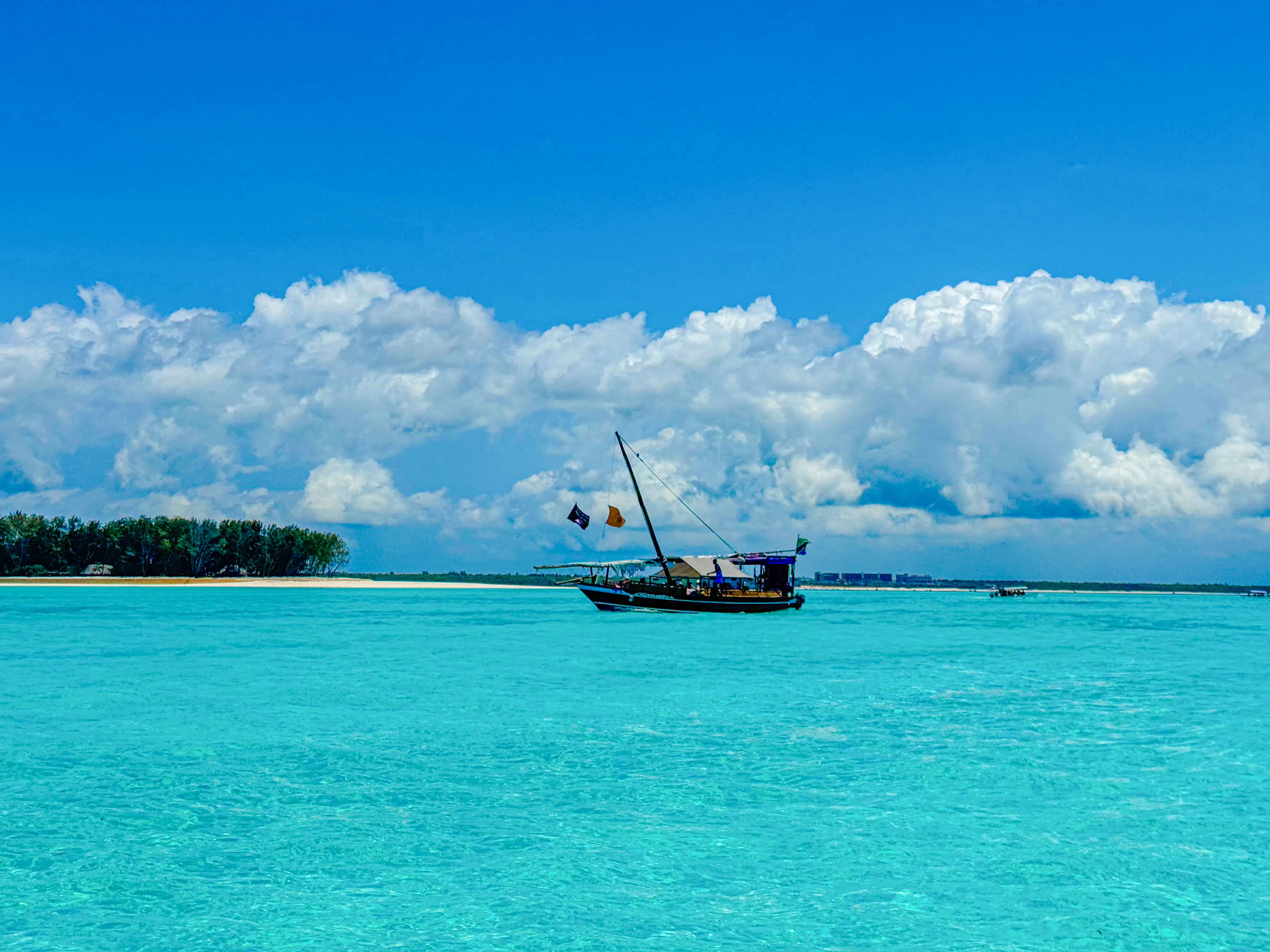 Prison Island & Nakupenda Sandbank Private Boat Tour with Seafood BBQ