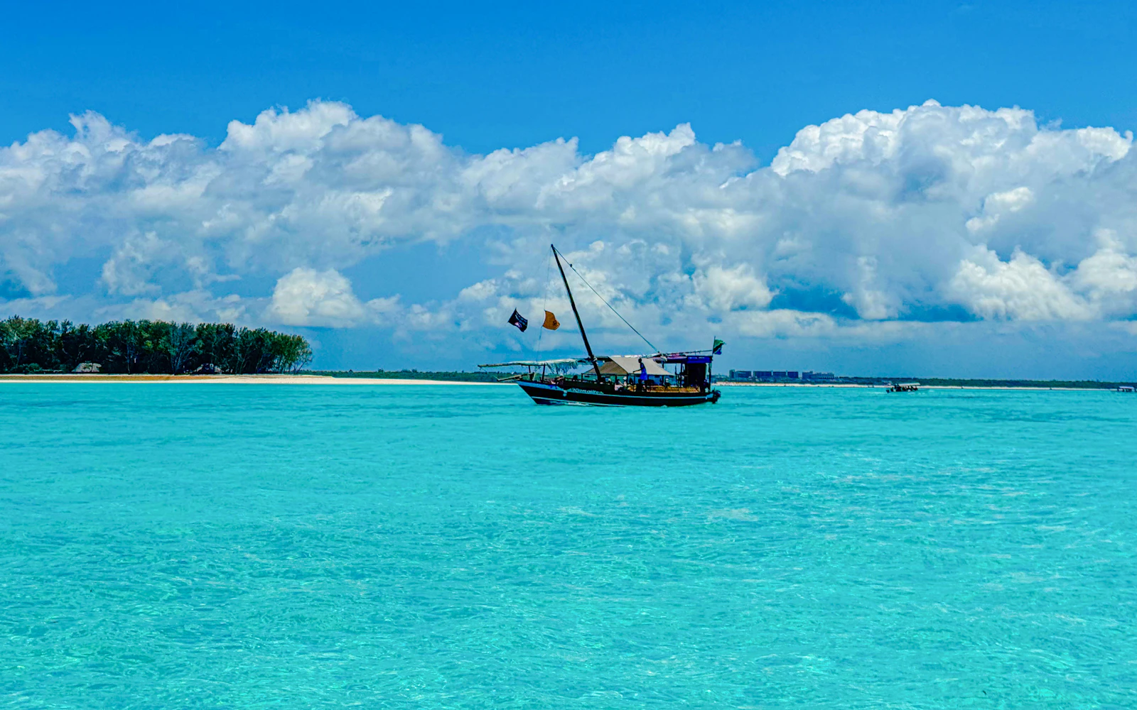 Prison Island & Nakupenda Sandbank Private Boat Tour with Seafood BBQ