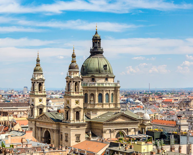 Budapest: Guided Walking Tour of Pest