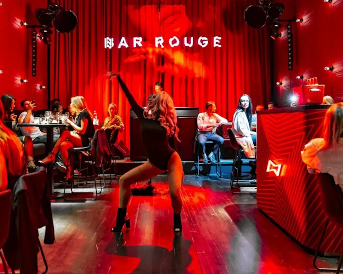 Bar Rouge Dinnershow