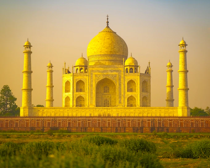Agra Private Evening Tour by Car with Taj Mahal Sunset View from Mehtab Bagh and Baby Taj
