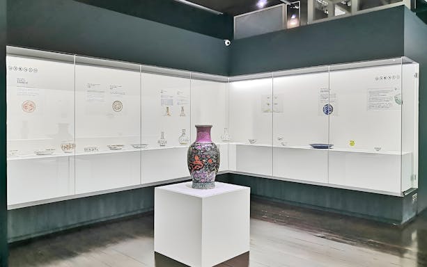 Ceramic vase display at Straits and Oriental Museum Penang.