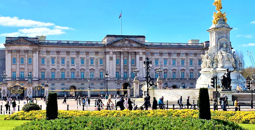 Buckingham Palace exterior with Victoria Memorial in London.
