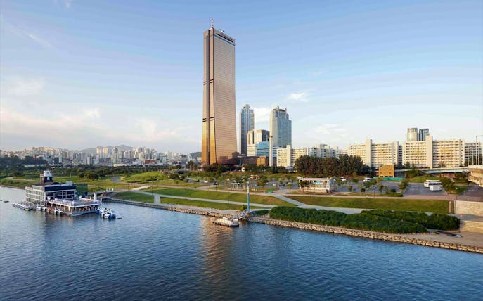 63 Building in Seoul with river view, part of Tickets to 63 Building Observatory + Aqua Planet 63.
