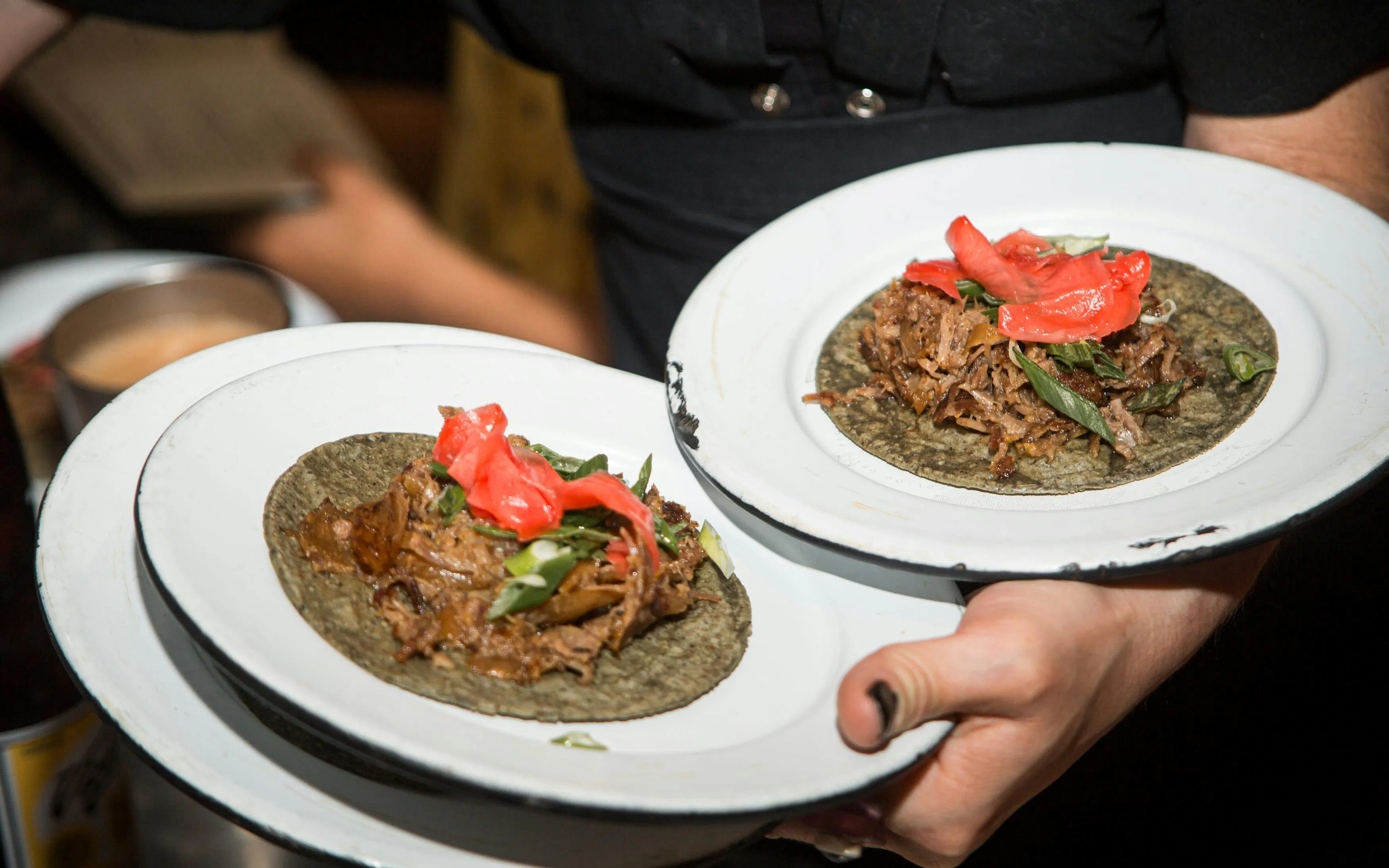 Mexico City Taco and Mezcal Night Tour Image 4