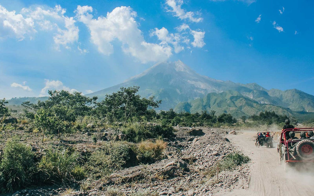 guided tour of borobudur sunrise, prambanan temple & merapi volcano with hotel transfers-6 guided tour of borobudur sunrise, prambanan temple & merapi volcano with hotel transfers-6