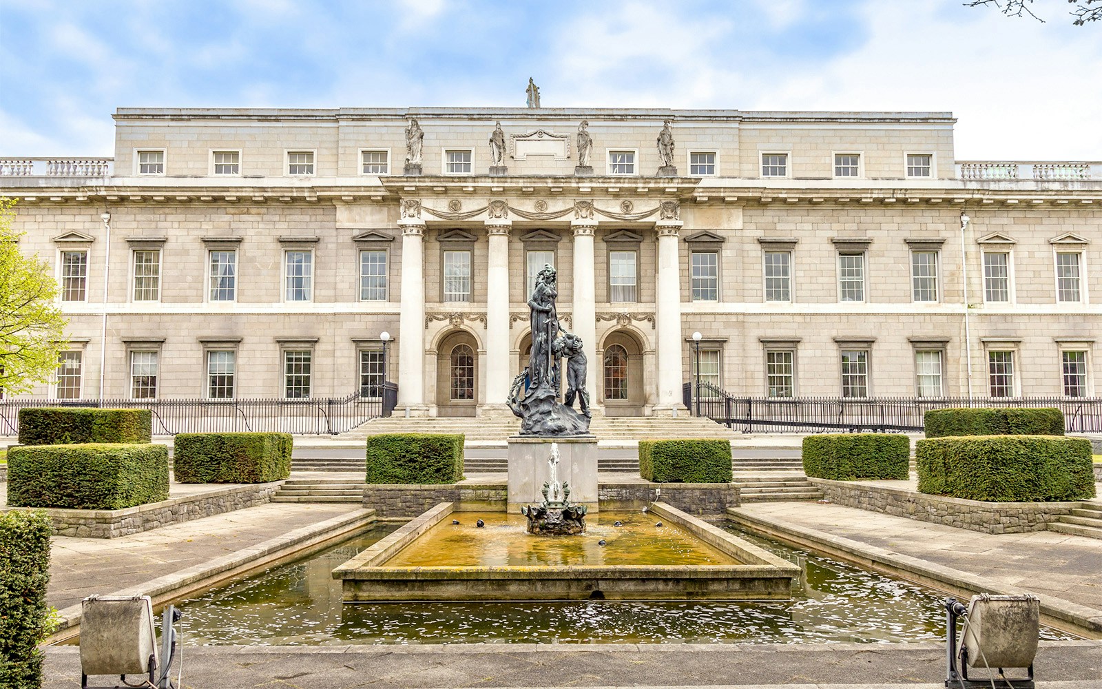 National Gallery Of Ireland - Big Bus Dublin Tours