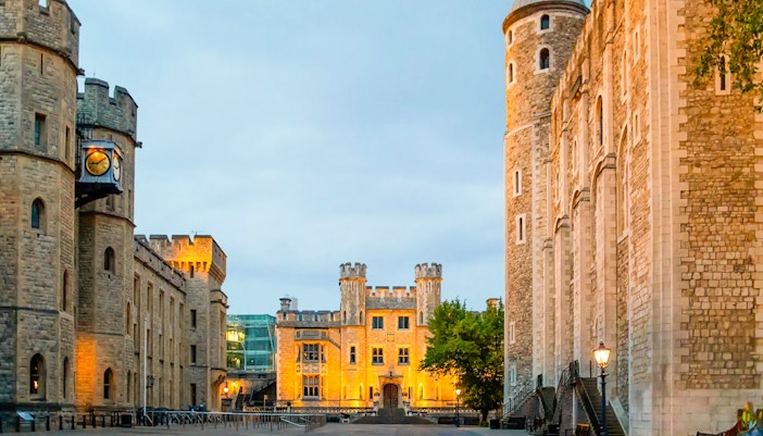 tower of london inside