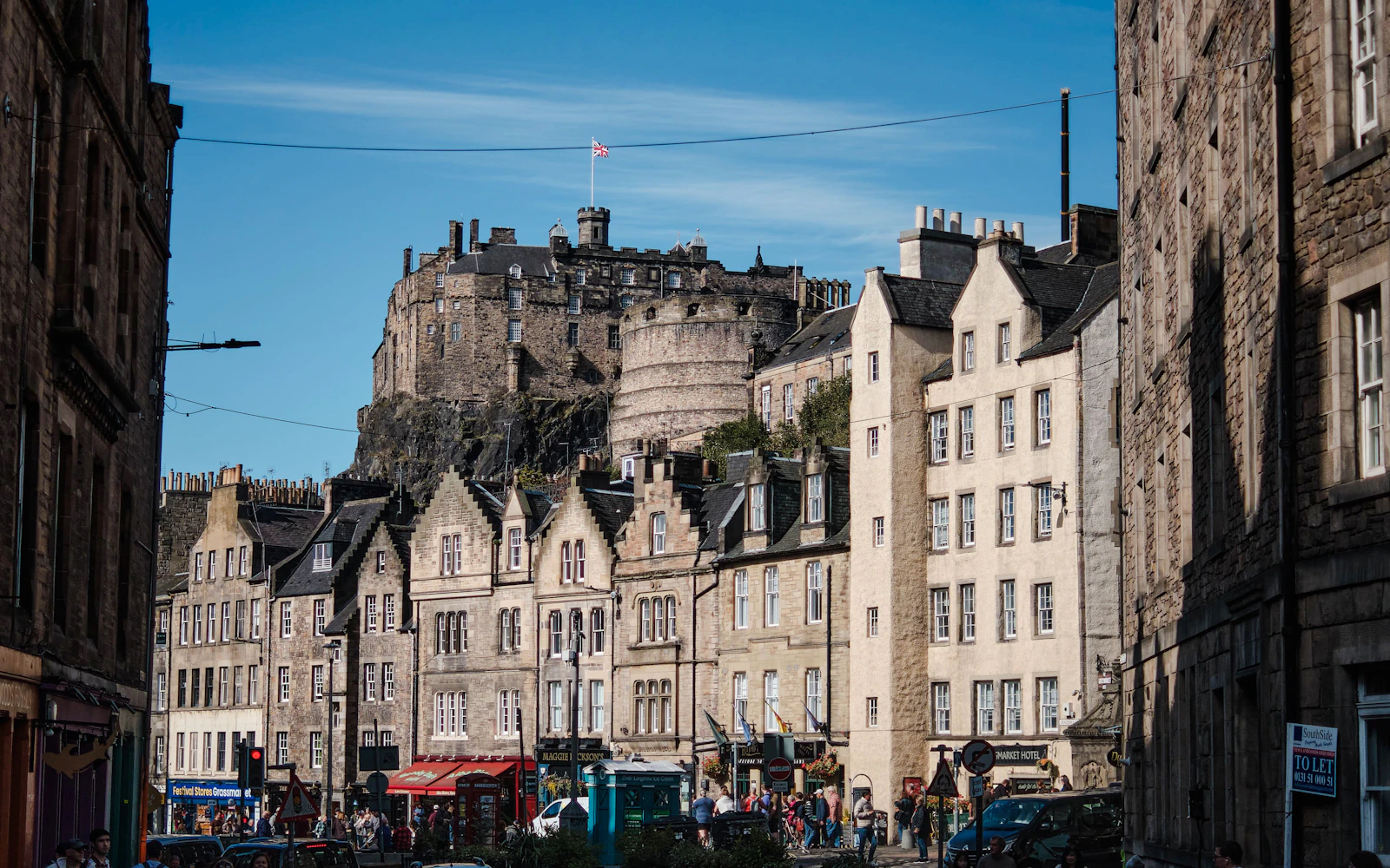 Historic Old Town Walking Tour of Edinburgh