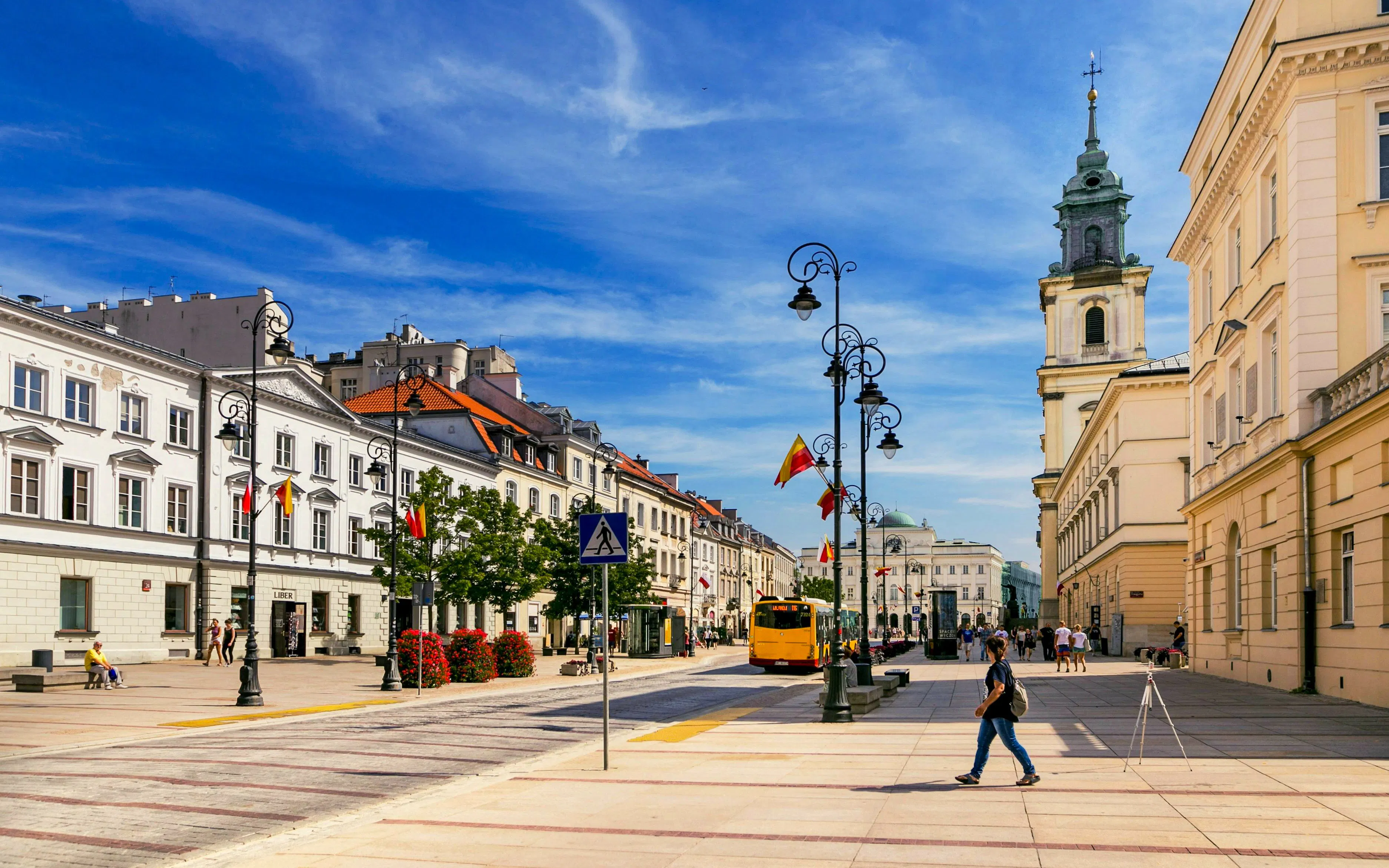 Street view of historic architecture and people in New World, Warsaw.