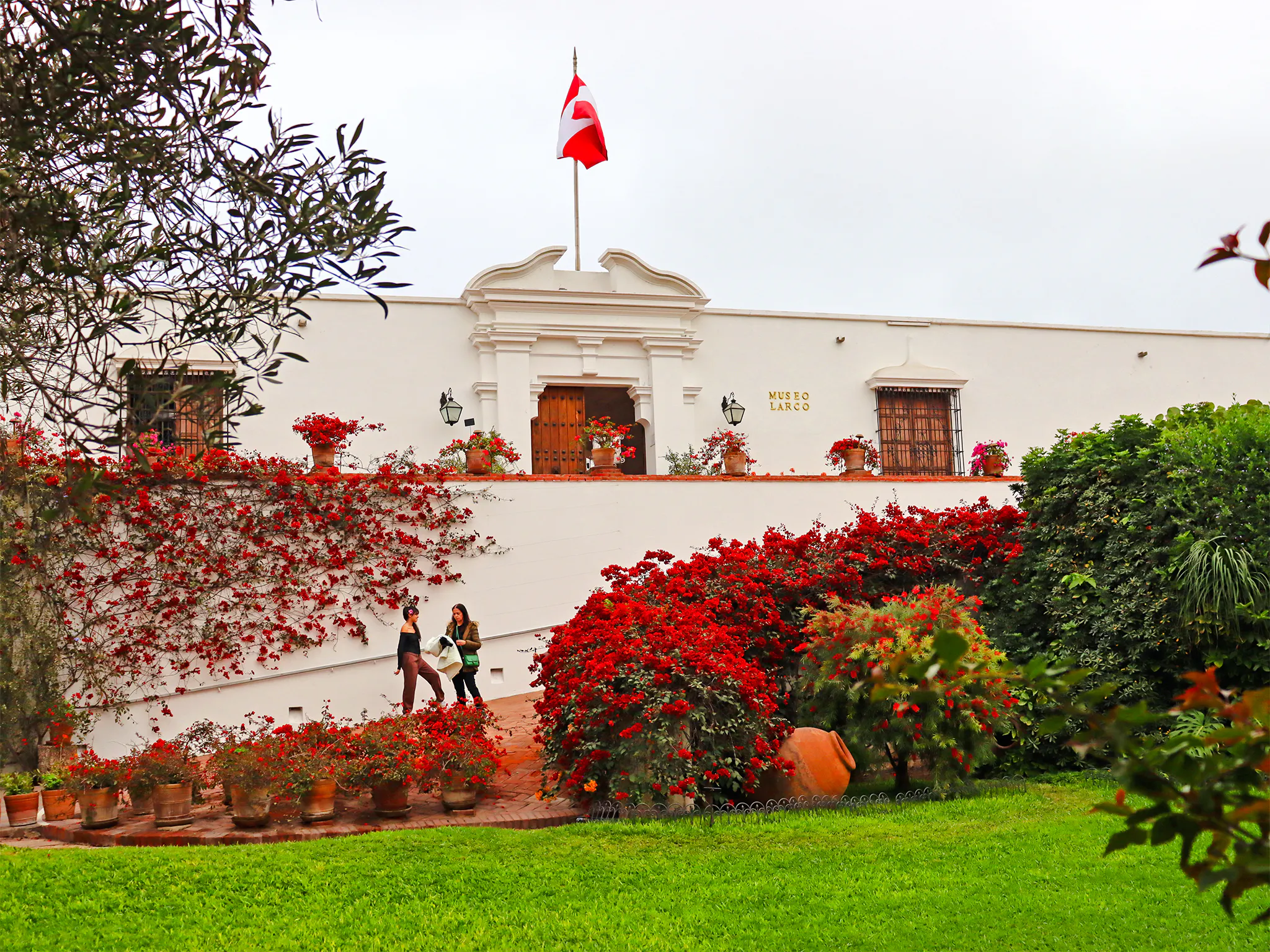 tour guiado ao museu larco-1