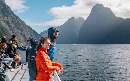 From Queenstown: Milford Sound Day Tour with Scenic Cruise and Lunch by Pure Milford