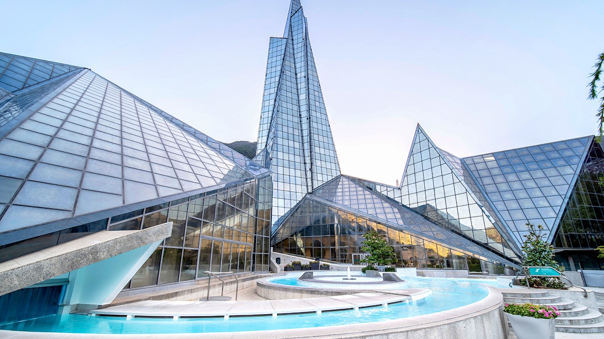 plan your visit to Caldea Spa