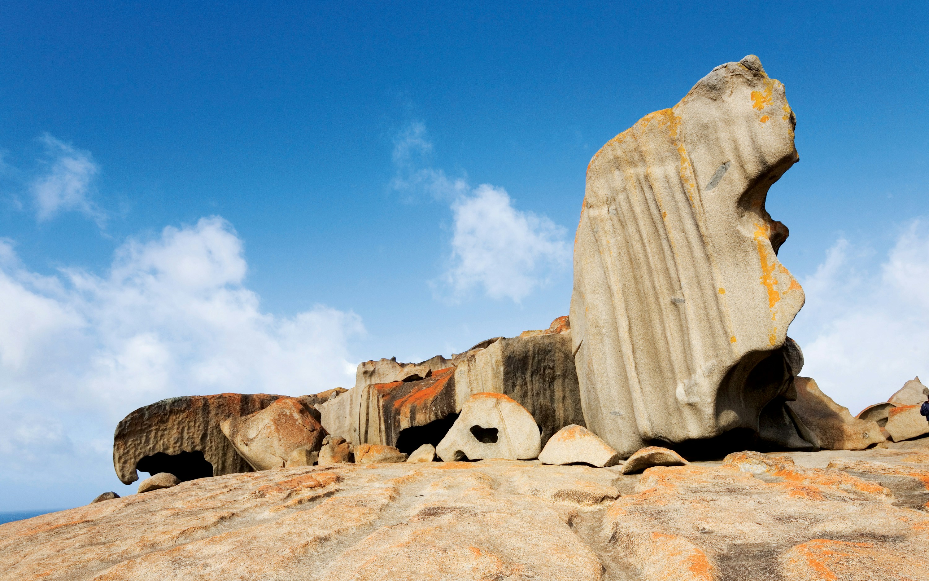 Remarkable Rocks formations under blue sky on Kangaroo Island, Australia.