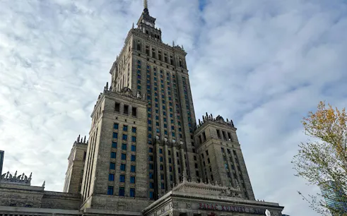 da cracovia: tour in giornata privato a varsavia con una mercedes classe e-1
